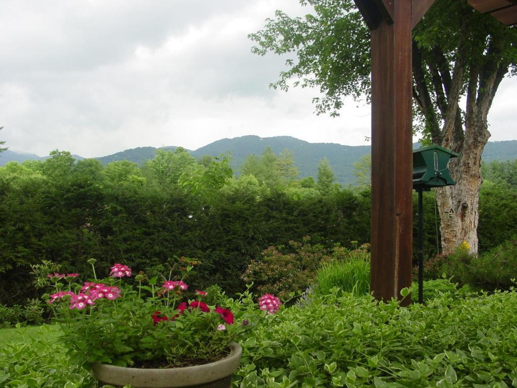 Brookside Mountain Mist Inn Waynesville Extérieur photo